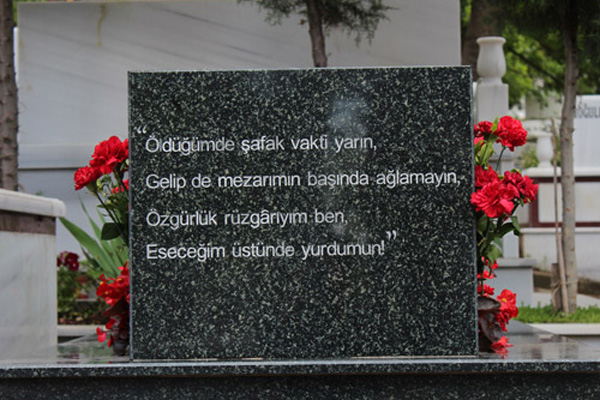 Süleyman Üstün anıldı, 19 Mayıs 2012