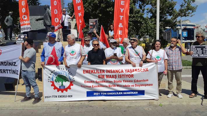  İstanbul Kadıkoy Emekli Eylemi