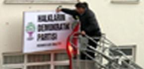 HDP'ye yapılan saldırıları durduralım HDP'ye yapılan saldırıları durduralım